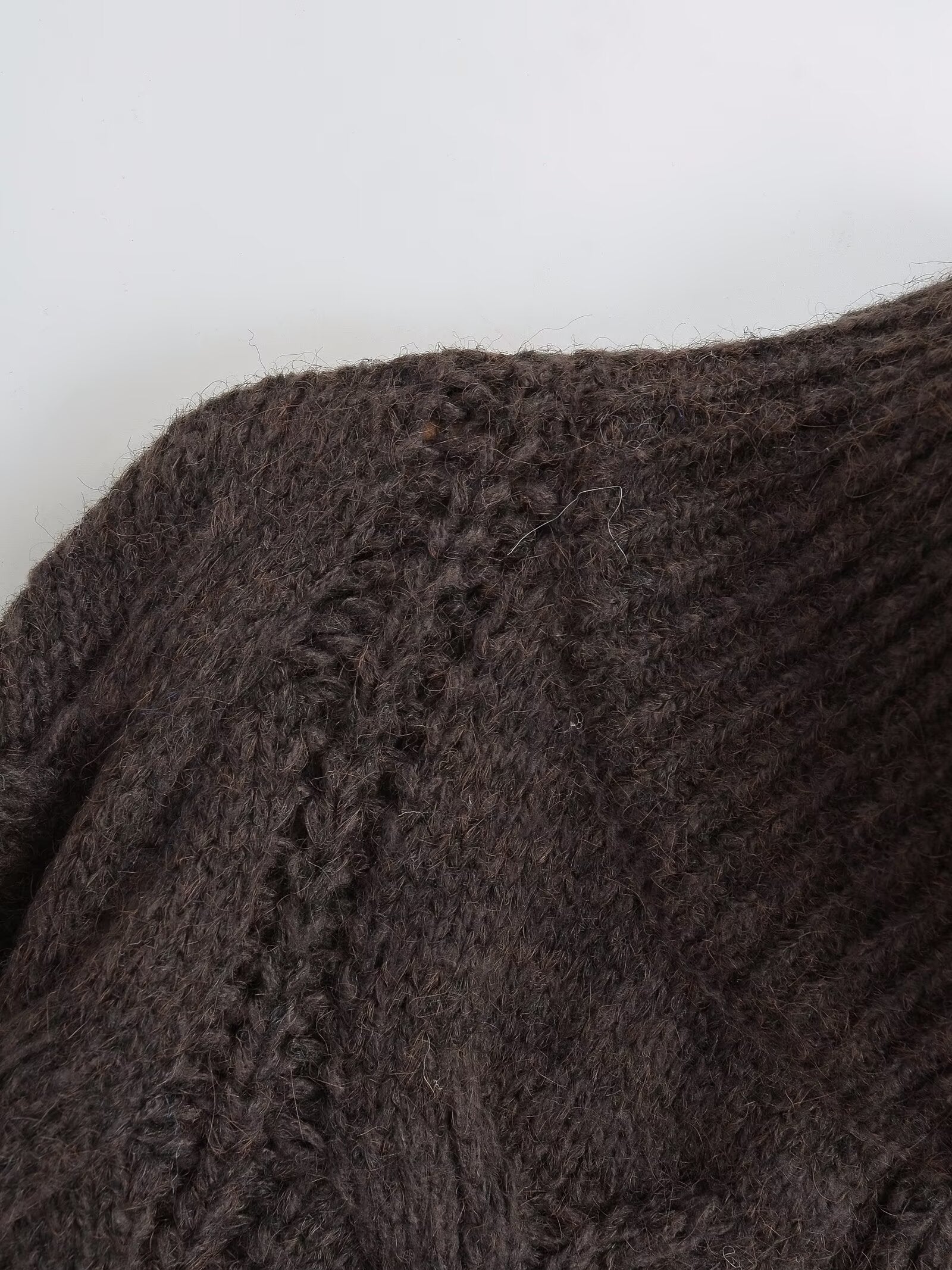Winter Women Clothing Stylish Simple Short Soft Glutinous Twist Knitted Coat