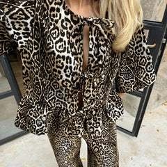Sexy Leopard Print round Neck Tied Three Quarter Sleeve Casual Two Piece Set
